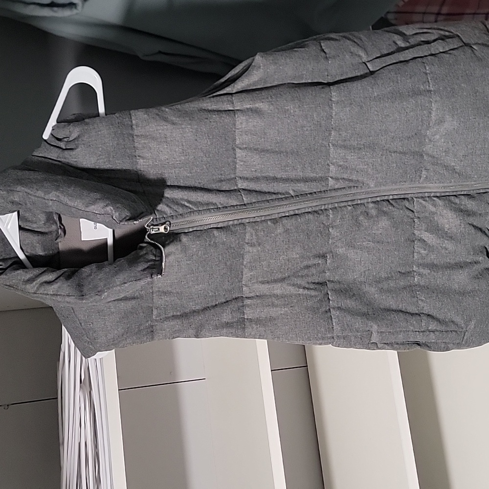 3 old navy women's vest